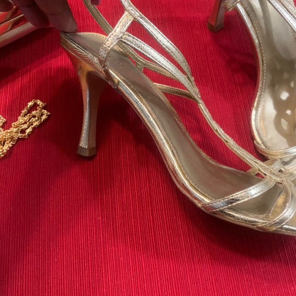 Can’t wear them anymore…assorted Size 8 shoes….$8 a pair - Picture 3 of 15